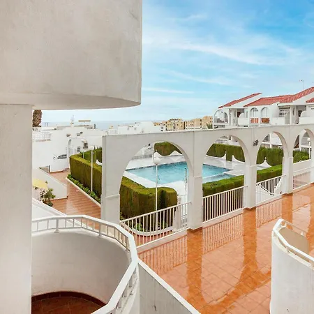 Apartment 1 Bedroom Cozy In Torrevieja